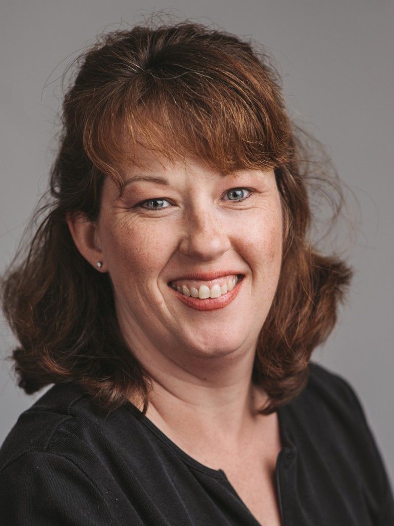 portrait of Laura Johnston